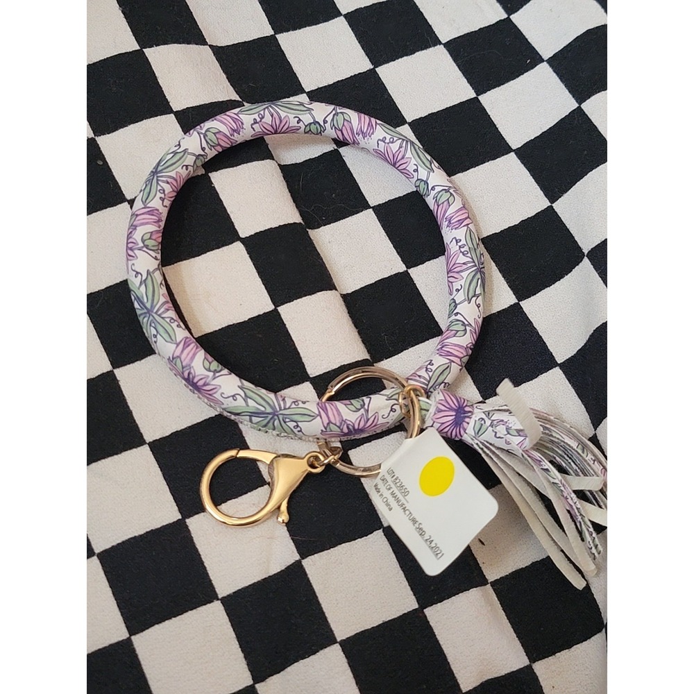 Briar 174 Pink Flower Wristlet Key‎ Ring Bangle w/ Tassel – NWT